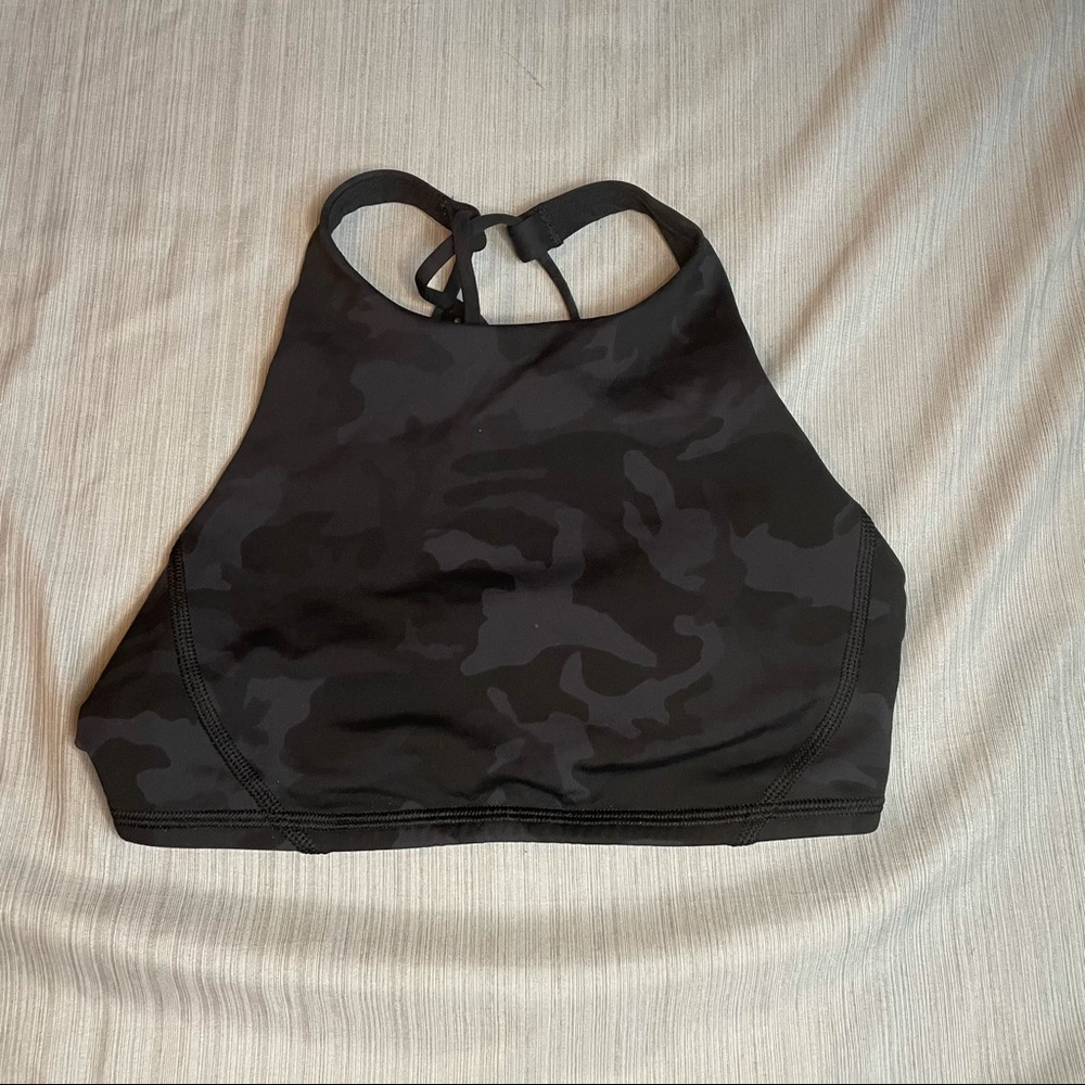 Lululemon free to be high neck bra